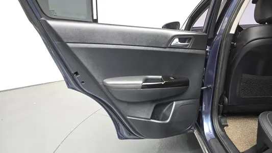 Kia 4 2.0 2WD 2017 26