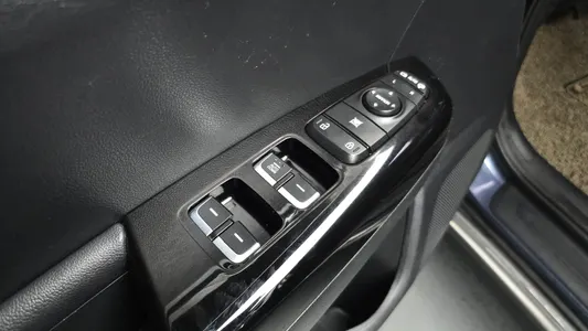 Kia 4 2.0 2WD 2017 30