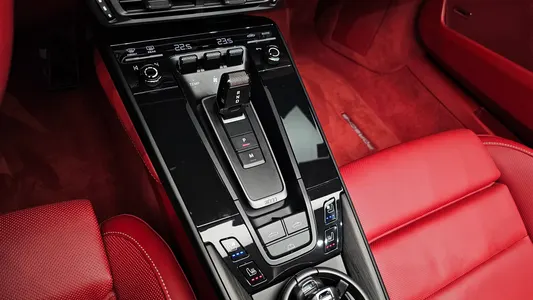 Porsche 911 (992) 4 GTS 2023 8