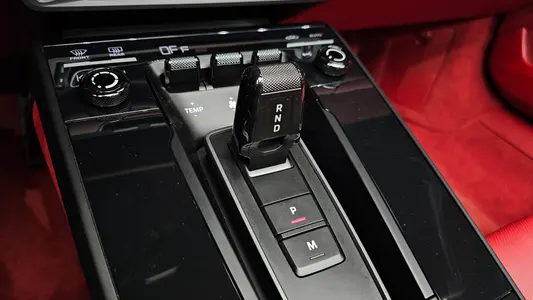 Porsche 911 (992) 4 GTS 2023 13