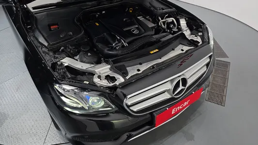 Mercedes-Benz E-Class W213 E300 4MATIC 2018 6