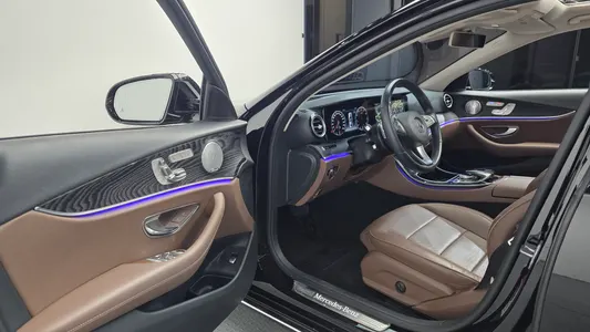 Mercedes-Benz E-Class W213 E300 4MATIC 2018 10