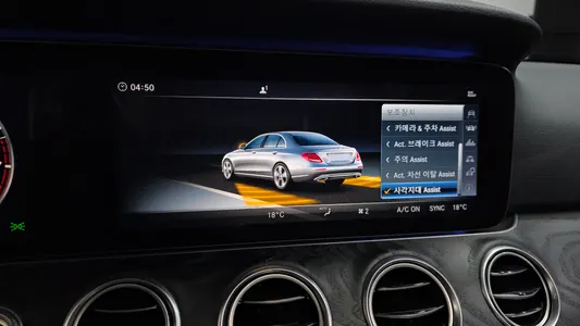 Mercedes-Benz E-Class W213 E300 4MATIC 2018 17