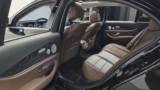 Mercedes-Benz E-Class W213 E300 4MATIC 2018 26