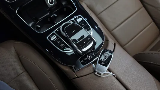 Mercedes-Benz E-Class W213 E300 4MATIC 2018 30