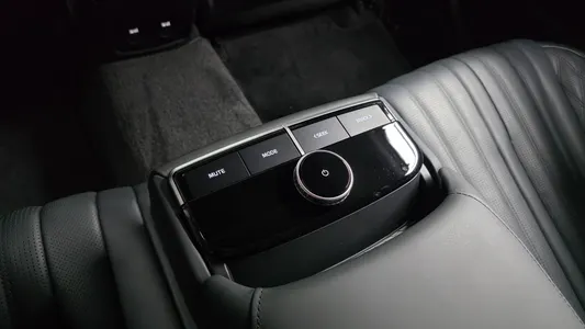 Kia K8 3.5 4WD 2021 18