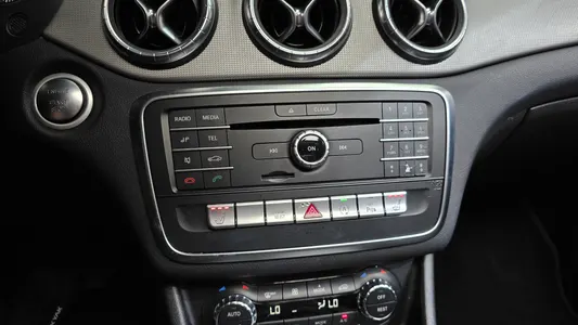 Mercedes-Benz CLA-Class C117 CLA250 4MATIC 2017 32