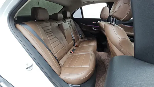Mercedes-Benz E-Class W213 E220d 4MATIC 2017 10