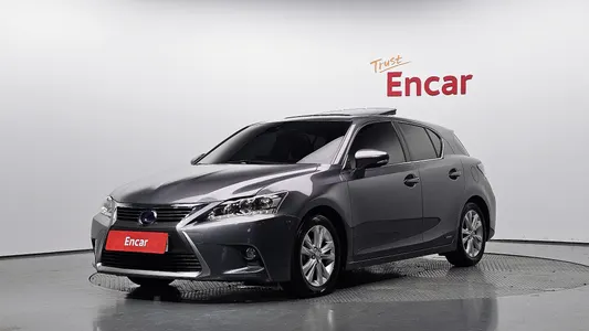 Lexus CT200h 1.8 2015