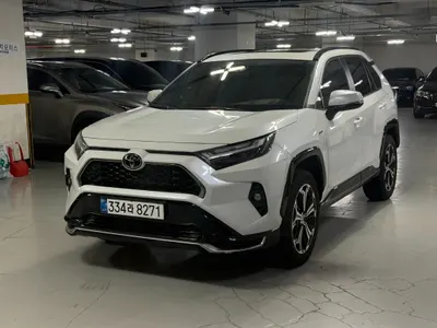 Toyota RAV4 5 2.5 4WD PHEV XSE 2025