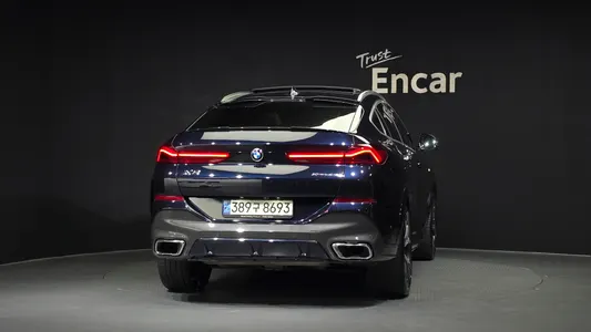 BMW X6 (G06) xDrive40i M 2021 4