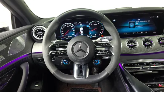 Mercedes-Benz AMG GT 4 63 S 4MATIC+ 2023 13