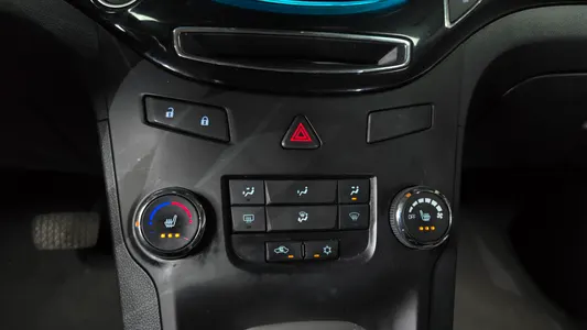 Chevrolet 올란도 LPG LT 2016 29