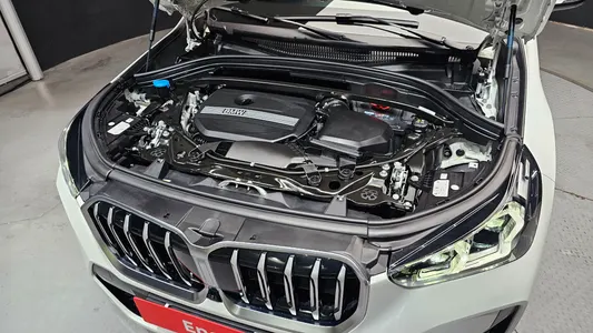 BMW X1 (U11) xDrive 20i M 2024 6
