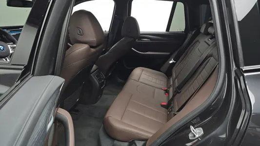BMW iX3 M 2022 12