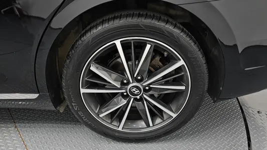 Hyundai IG 2.5 2022 21
