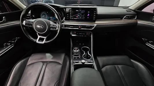 Kia K5 3 2.0 2020 7