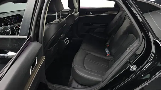Kia K5 3 2.0 2020 12