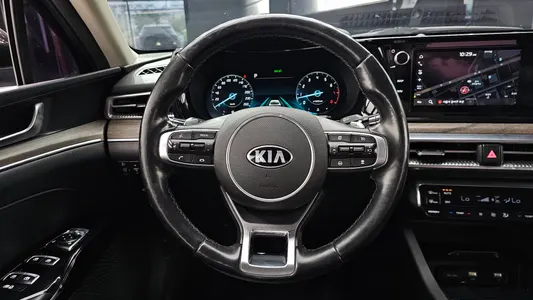Kia K5 3 2.0 2020 13