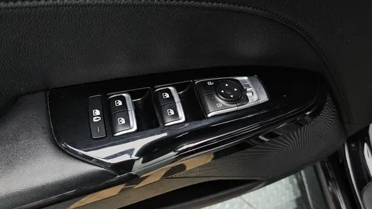 Kia K5 3 2.0 2020 28