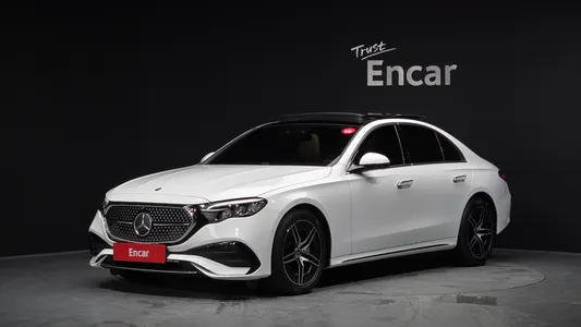 Mercedes-Benz E-Class W214 E200 AMG Line 2026