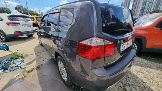 Chevrolet 올란도 2.0 LT 2011 6