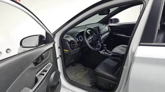 Hyundai Kona 1.6 2WD 2019 10