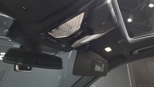 BMW 5 Series (G30) 530i xDrive M 2018 35
