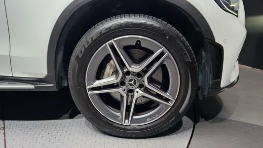 Mercedes-Benz GLC-Class X253 GLC300e 4MATIC 2021 21