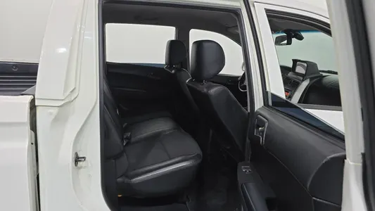 KG Mobility 코란도 스포츠 CX7 4WD 2013 11