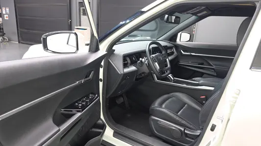 KG Mobility 토레스 1.5 2WD 2022 10