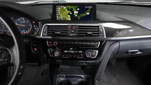 BMW 3 Series (F30) 320d 2018 14
