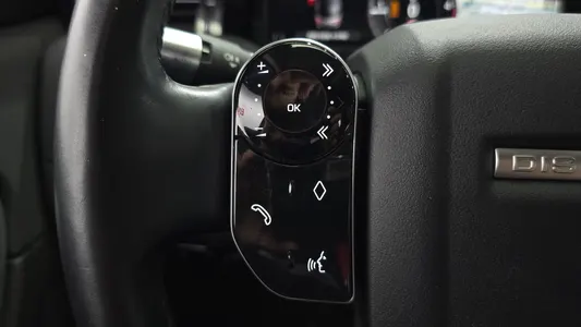 Land Rover 2 D180 S 2020 17