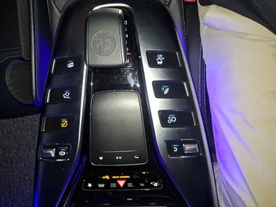 Mercedes-Benz AMG GT 4 43 4MATIC+ 2021 9