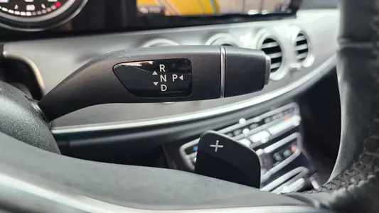 Mercedes-Benz E-Class W213 E300 2019 18