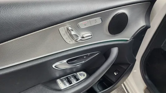 Mercedes-Benz E-Class W213 E300 2019 19