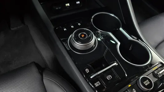 Kia K5 3 2.0 2023 9