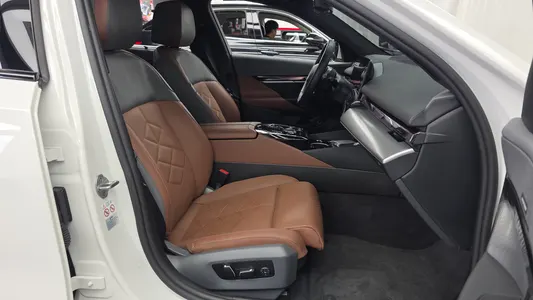 BMW 5 Series (G60) 530i xDrive M 2023 11