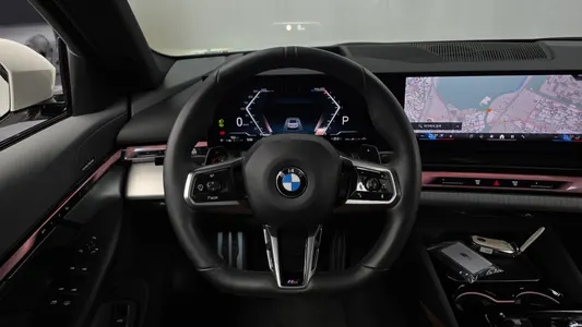 BMW 5 Series (G60) 530i xDrive M 2023 13