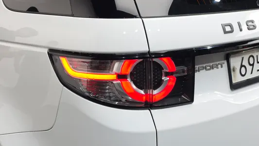 Land Rover 디스커버리 스포츠 2.0 TD4 SE 2019 23