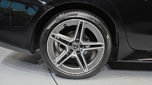 Mercedes-Benz CLS-Class C257 CLS300d 4MATIC 2023 21