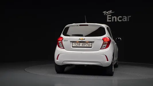 Chevrolet Spark LT 2019 4