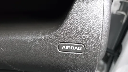 Chevrolet Spark LT 2019 34
