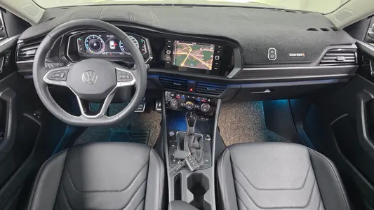 Volkswagen 7 1.5 TSI 2022 6