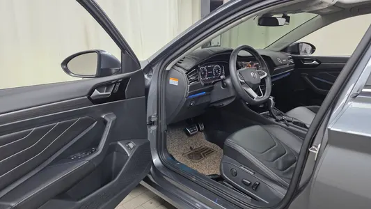 Volkswagen 7 1.5 TSI 2022 9