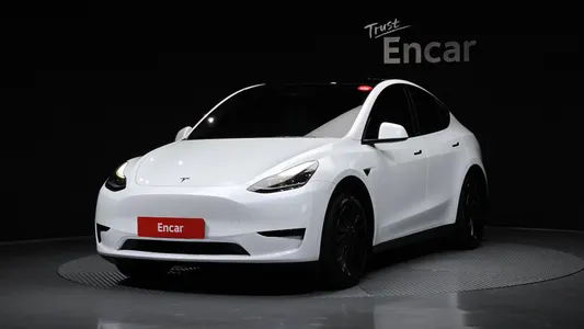 Tesla Y RWD 2023
