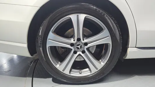 Mercedes-Benz E-Class W213 E300 2019 5