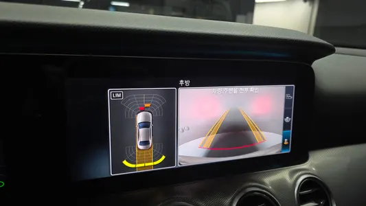 Mercedes-Benz E-Class W213 E300 2019 15