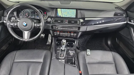 BMW 5 Series (F10) 520d M 2016 6