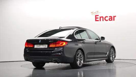 BMW 5 Series (G30) 520i M 2020